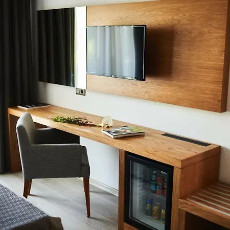 Ruwais Hotel Çeşme