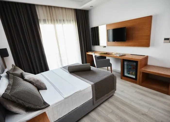 Ruwais Hotel Çeşme